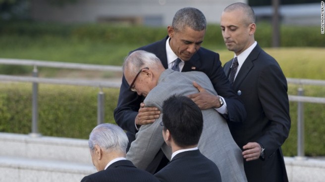 President Obama hugging a survivor of the nuclear bombing of Hiroshima.
